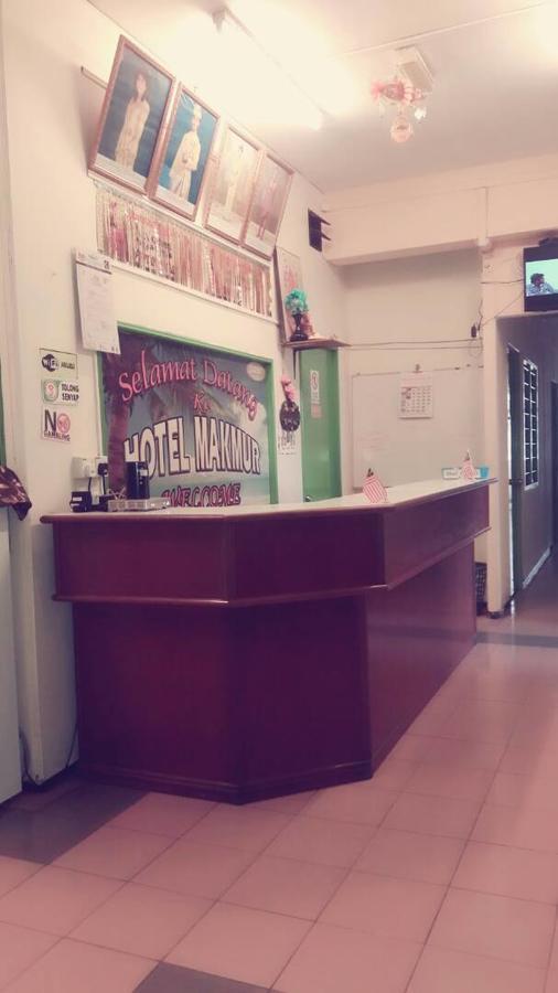 Hotel Makmur Куантан Екстериор снимка